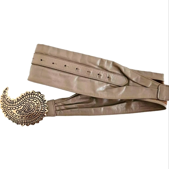 VINTAGE APPLE ACC of NY Size M Hip/Waist Leather Belt Large Gold Paisley Buckle - Picture 5 of 8
